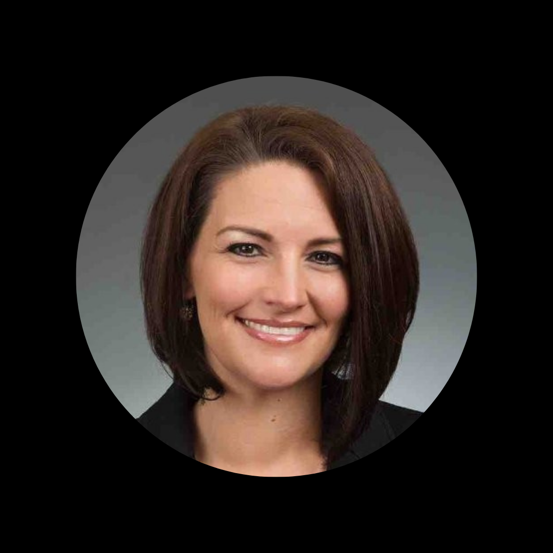Headshot of Leslie Kelly<br />

